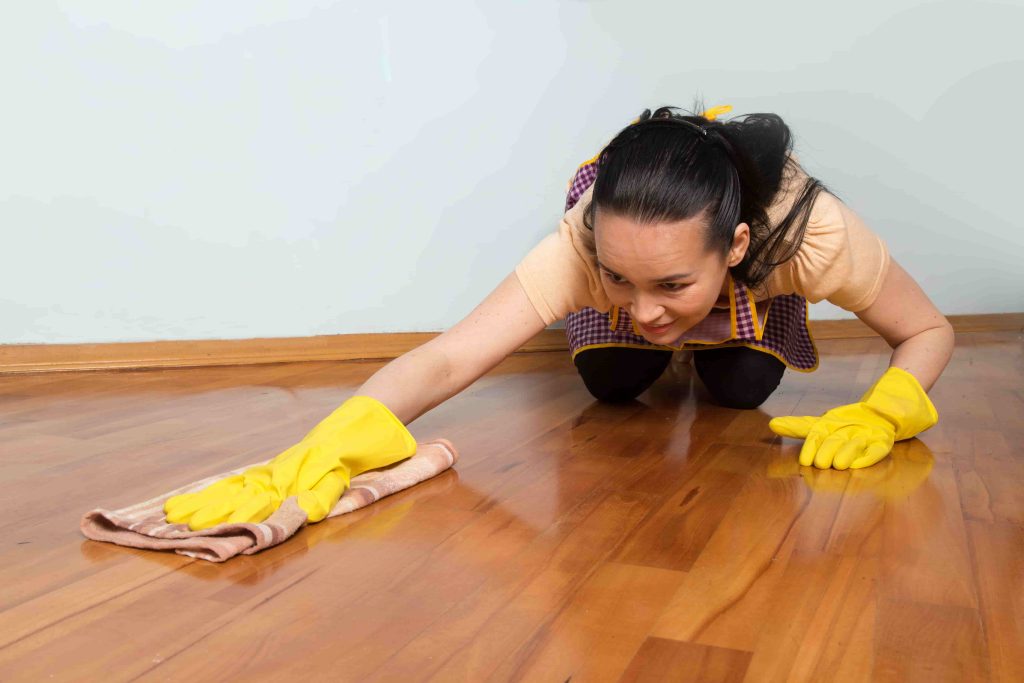 כיצד לשפר את עמידות הרצפה באמצעות פוליש מתקדם -